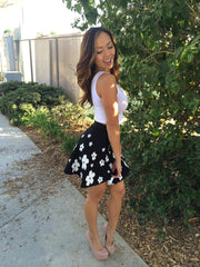 Floral Print Flare Skirt- Black