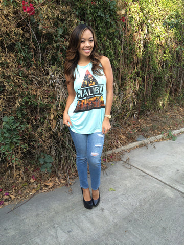 Key hole open back top- Mint